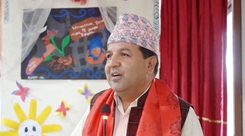 पक्राउ परे कांग्रेस सांसद सुनील शर्मा
